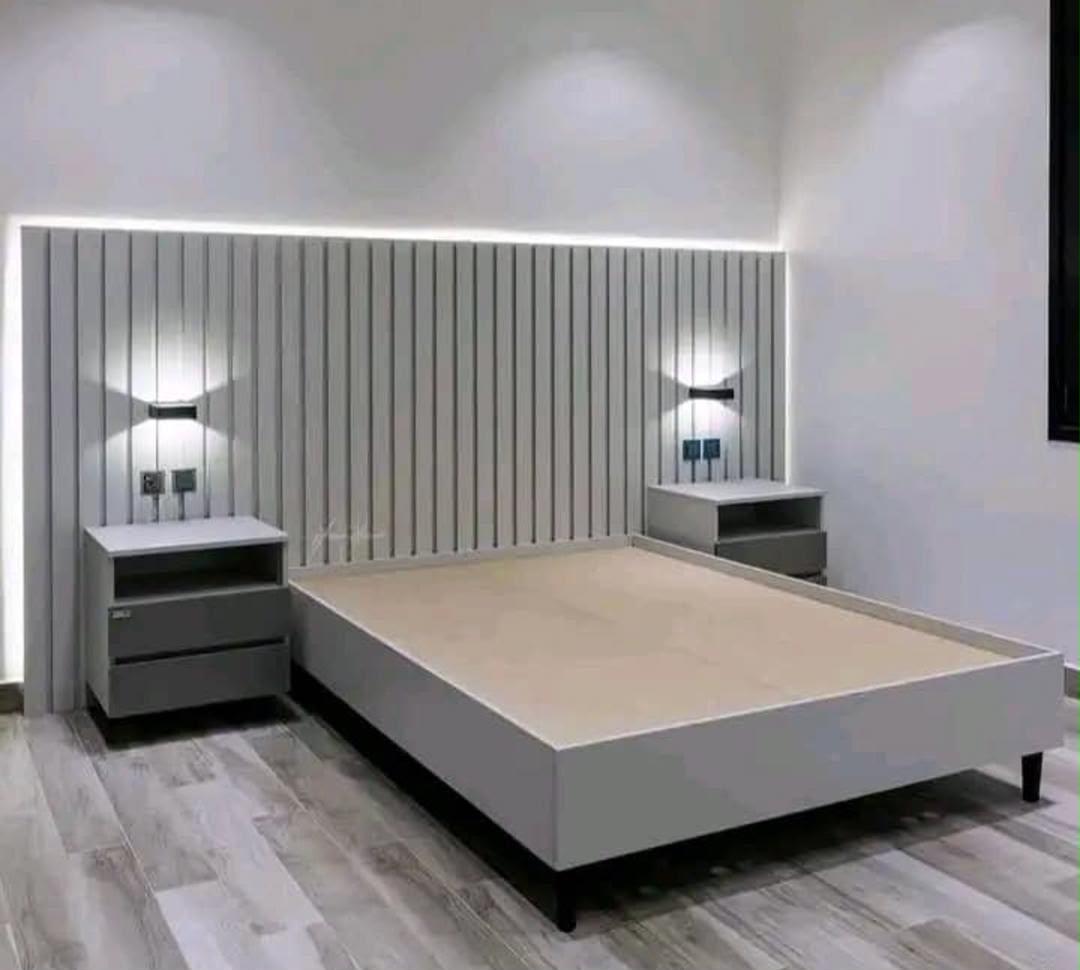 Modern Slat Headboard Bed with Matching Nightstands